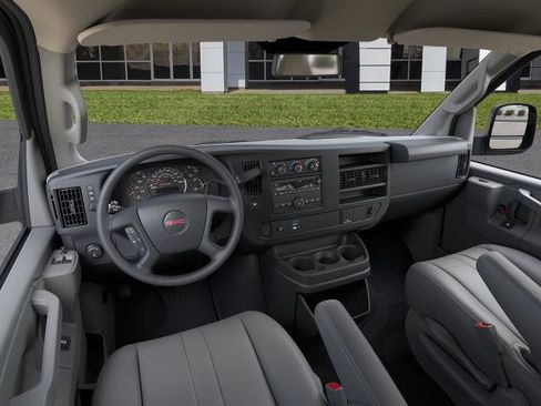 New 2026 GMC Savana 3500 RWD image 15