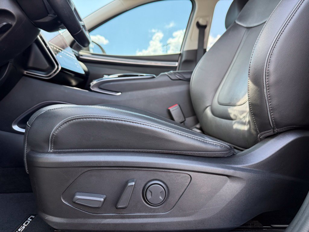 Used 2024 Hyundai Tucson Limited AWD/4WD image 10