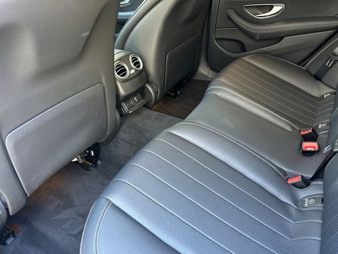 Used 2023 Mercedes-Benz E 350 Sedan image 11