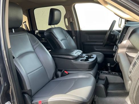 Used 2019 RAM 3500 Tradesman w/ Chrome Appearance Group image 45