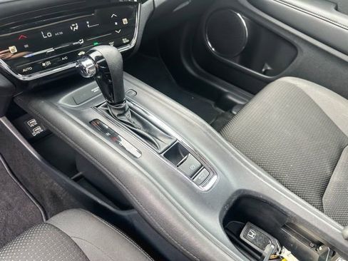 Used 2021 Honda HR-V EX image 18