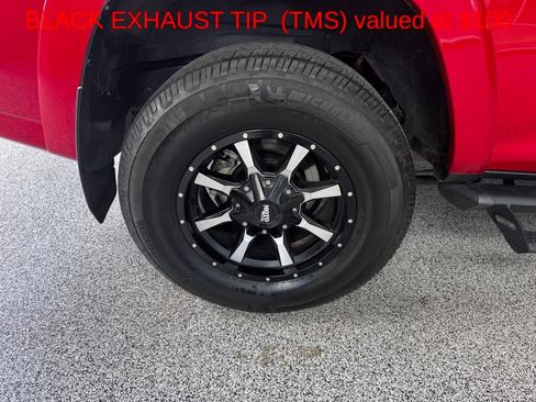 Used 2023 Toyota 4Runner SR5 Premium w/ SR5 Premium Package AWD/4WD image 11