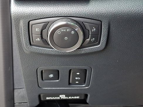 Used 2022 Ford F250 Platinum image 29