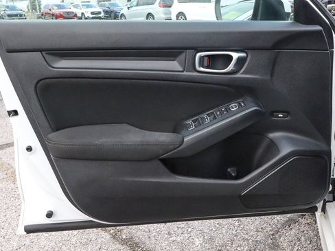 Used 2022 Honda Civic LX image 13