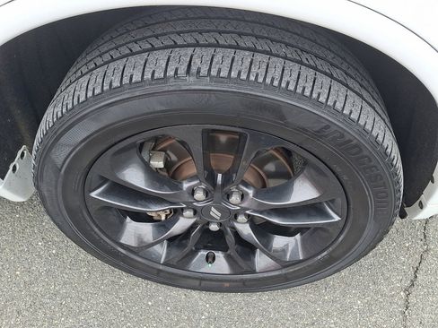 Used 2022 Dodge Durango SXT w/ Blacktop Package image 9