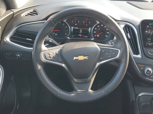 Used 2018 Chevrolet Malibu Premier w/ Premier Sport Package FWD image 12