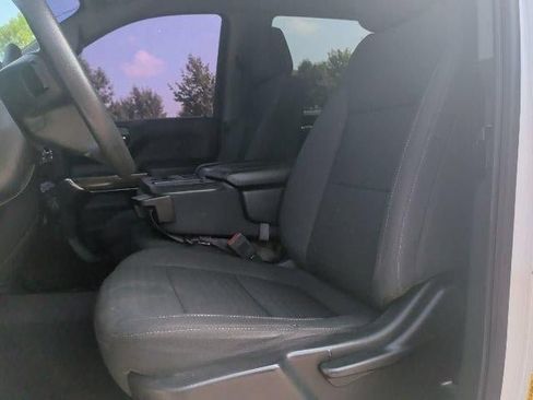 Used 2020 Chevrolet Silverado 1500 LT AWD/4WD image 13