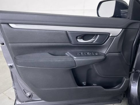 Used 2019 Honda CR-V LX image 10