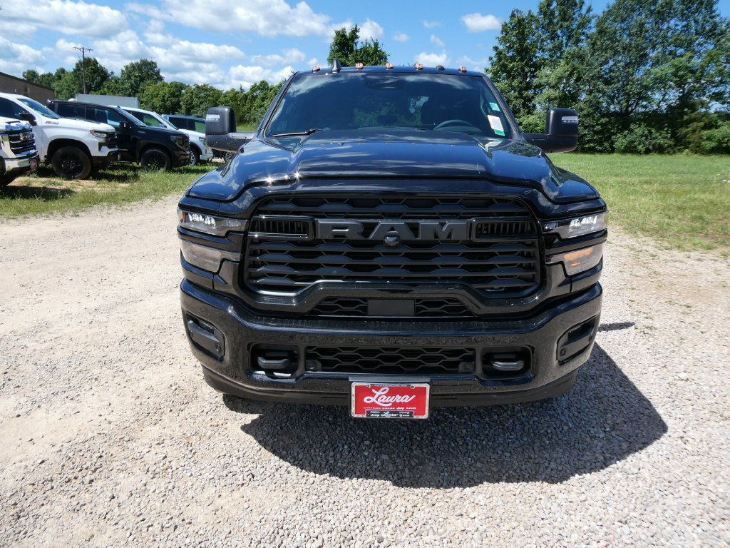 New 2026 RAM 3500 Big Horn AWD/4WD image 10