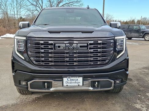 Used 2023 GMC Sierra 1500 Denali Ultimate image 5