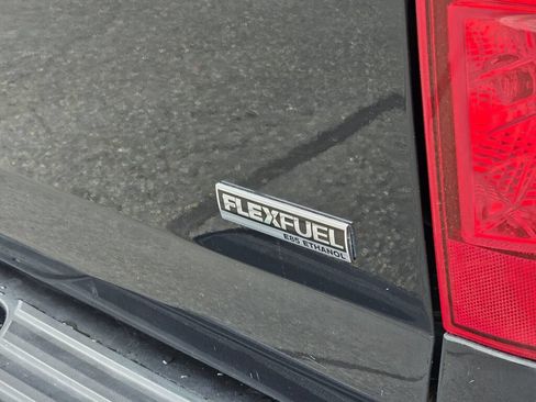 Used 2007 Chevrolet Avalanche LT w/ LT Preferred Equipment Group AWD/4WD image 9