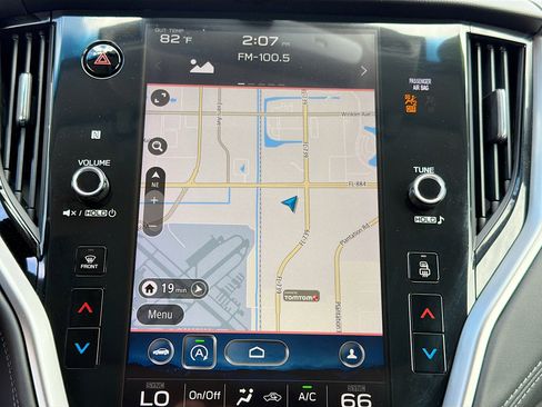 Used 2020 Subaru Outback Limited image 29