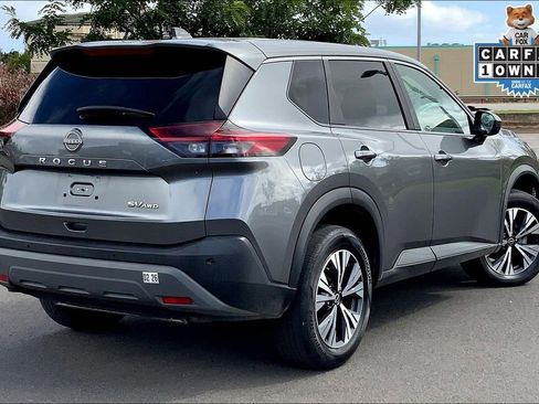 Used 2023 Nissan Rogue SV image 12