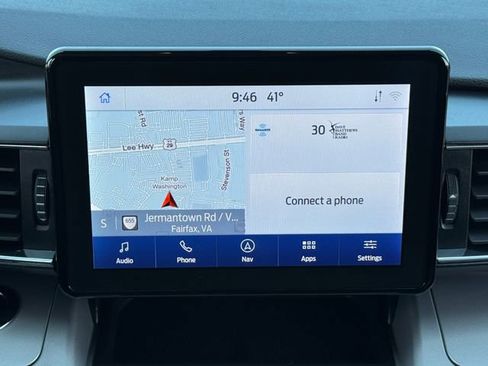 Used 2023 Ford Explorer XLT w/ Equipment Group 202A image 5