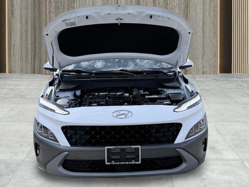 Used 2022 Hyundai Kona Limited FWD image 19