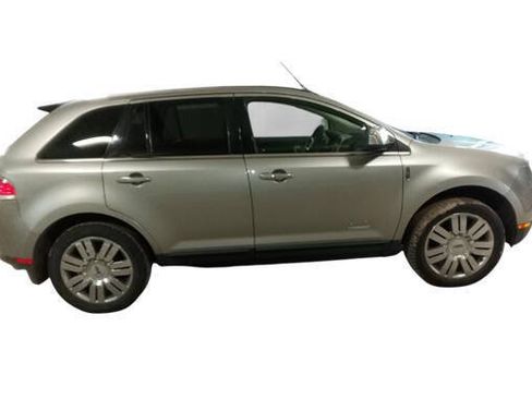 Used 2008 Lincoln MKX AWD image 7