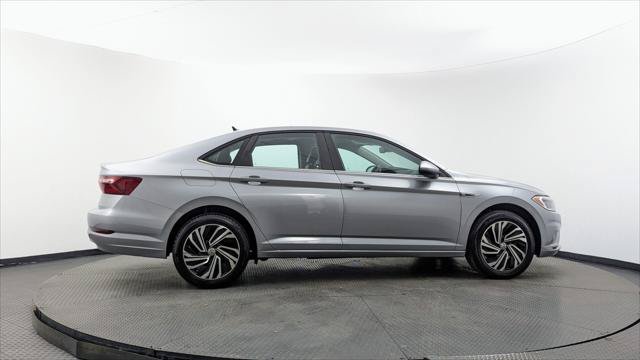 Used 2020 Volkswagen Jetta SEL FWD image 9