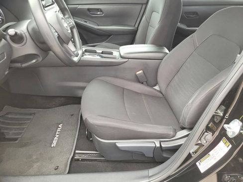 Used 2025 Nissan Sentra S FWD image 16