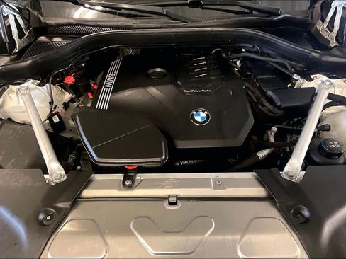 Certified 2024 BMW X4 xDrive30i w/ Premium Package image 28