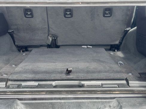 Used 2024 Jeep Wrangler Sport image 15