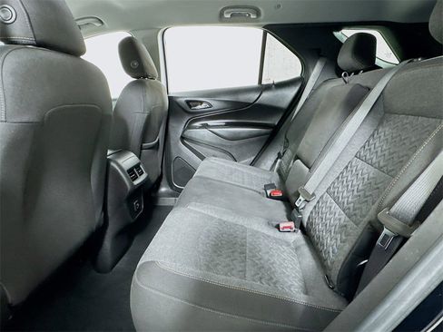 Used 2022 Chevrolet Equinox LT image 11