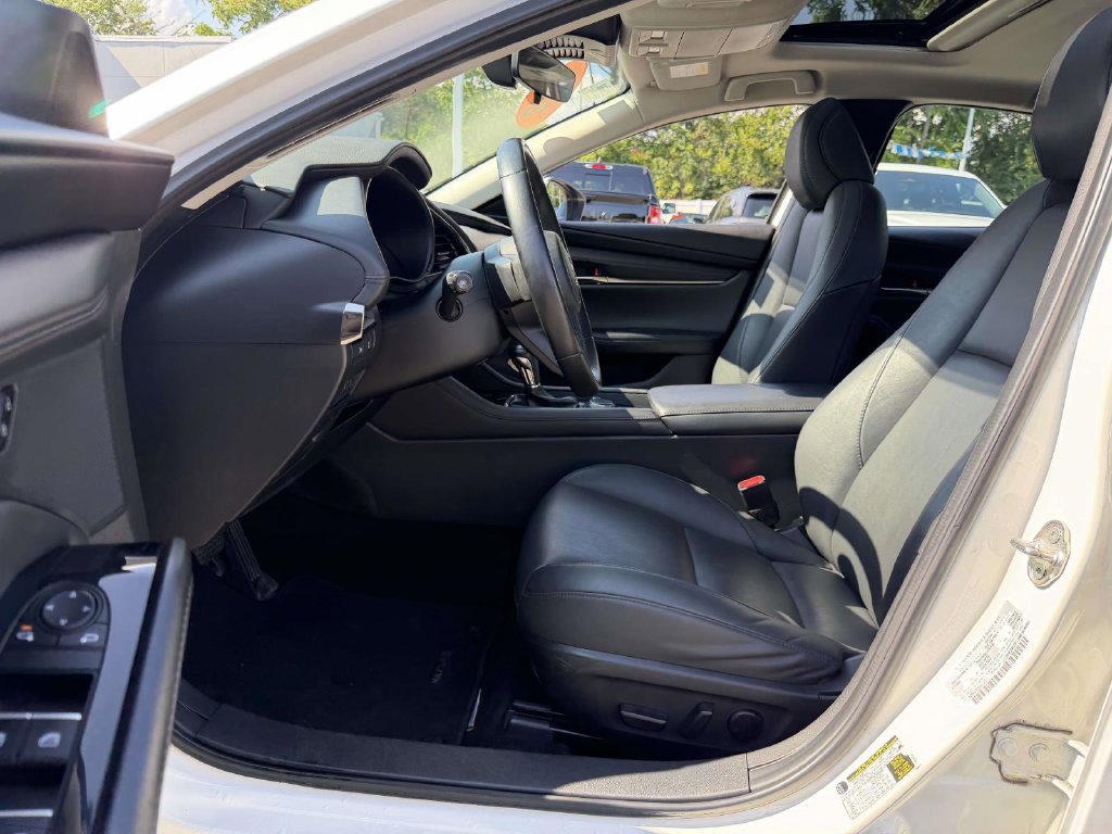 Used 2024 MAZDA MAZDA3 s FWD image 16