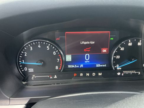 Used 2021 Ford Explorer XLT AWD/4WD image 23