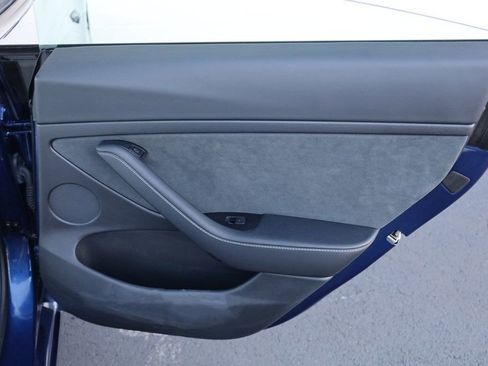 Used 2022 Tesla Model 3 Long Range image 20