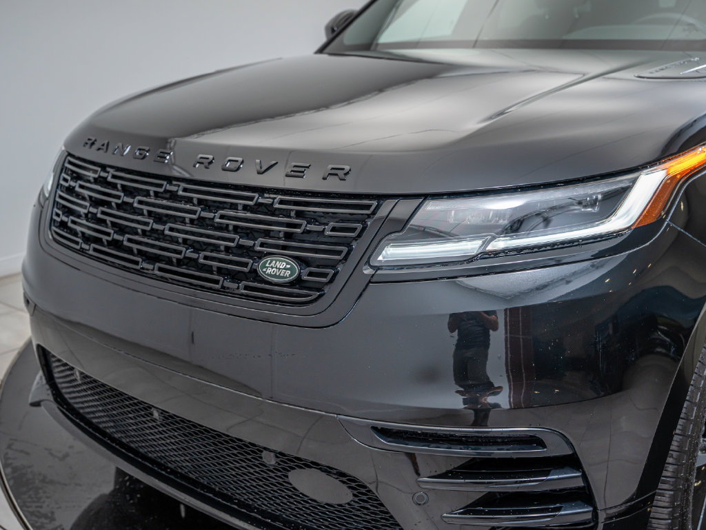 Used 2024 Land Rover Range Rover Velar Dynamic SE AWD/4WD image 16