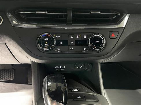 New 2025 Buick Envista Preferred w/ Convenience I Package image 25