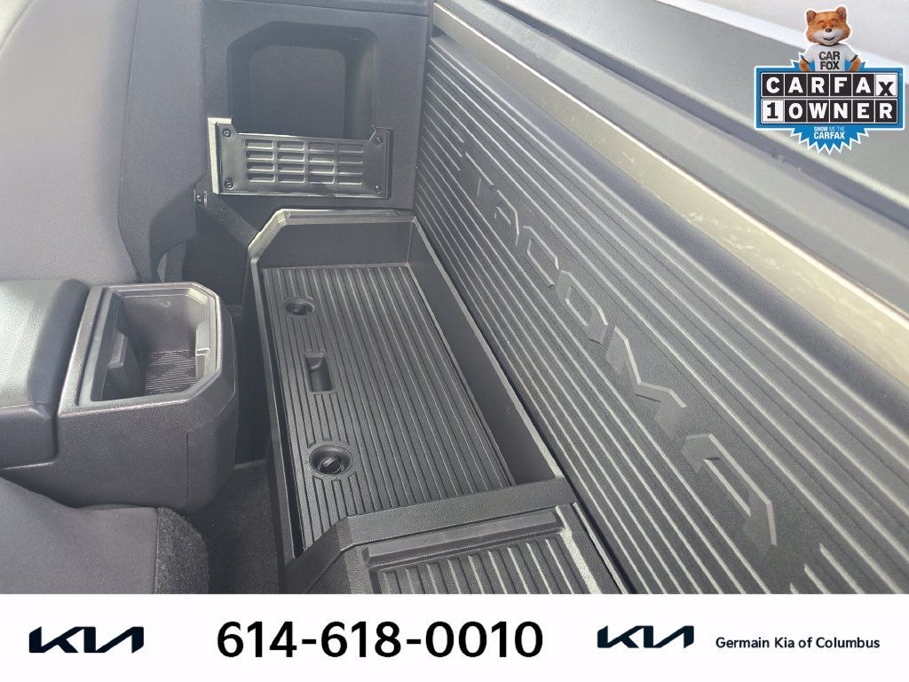 Used 2024 Toyota Tacoma SR RWD image 31