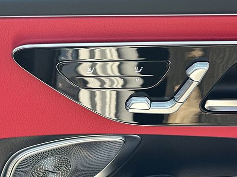 New 2026 Mercedes-Benz CLE 300 4MATIC Coupe image 16