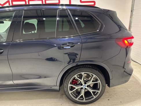Used 2022 BMW X5 xDrive45e w/ M Sport Package image 6
