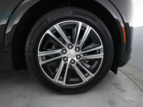 Used 2024 Cadillac Lyriq Luxury AWD/4WD image 20