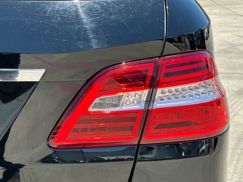 Used 2015 Mercedes-Benz ML 350 2WD image 33
