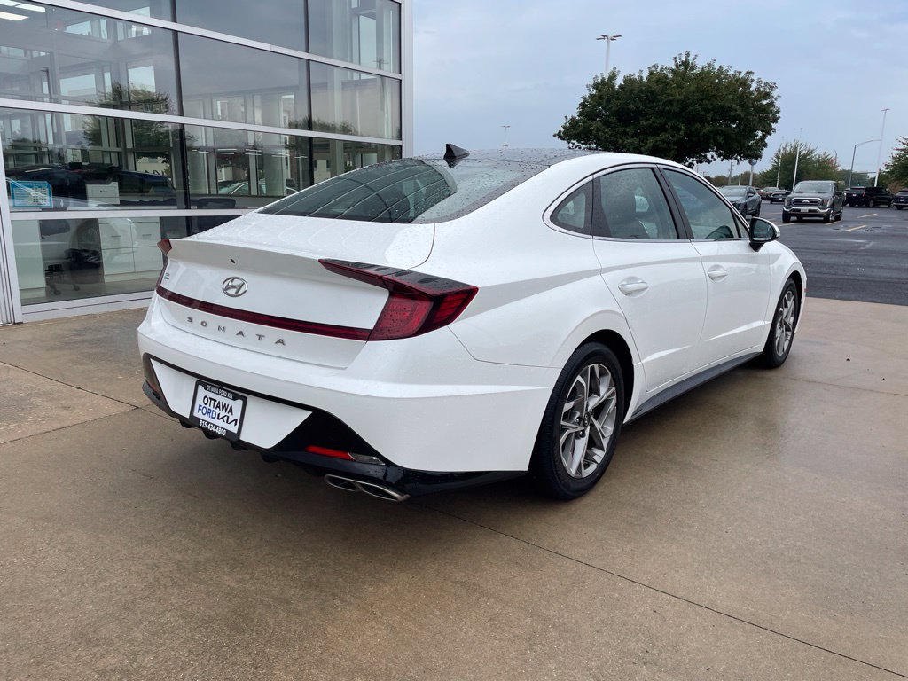 Used 2022 Hyundai Sonata SEL w/ Convenience Package FWD image 5