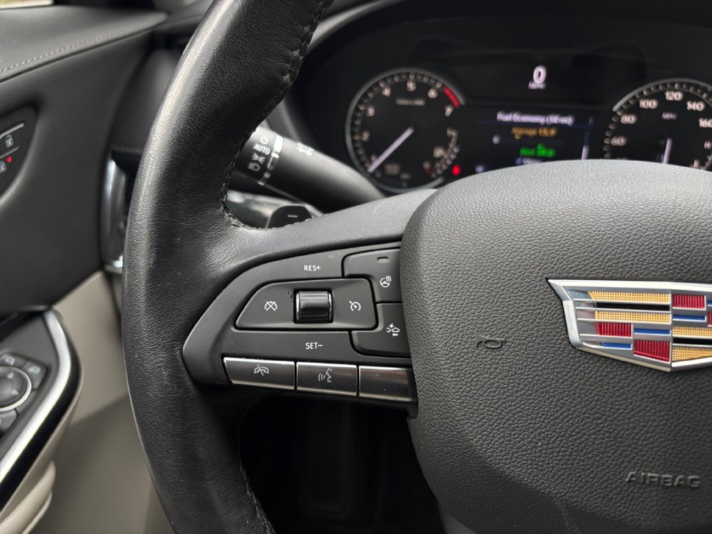 Certified 2023 Cadillac XT4 Premium Luxury FWD image 23