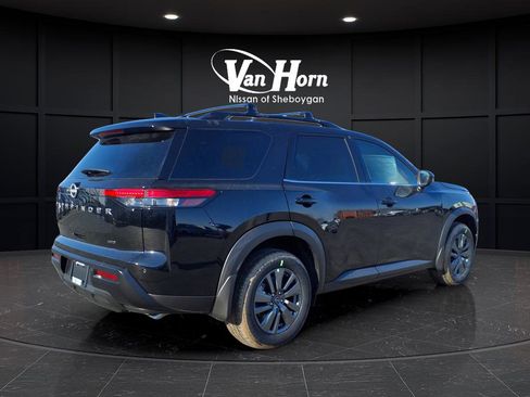 New 2026 Nissan Pathfinder SV image 3