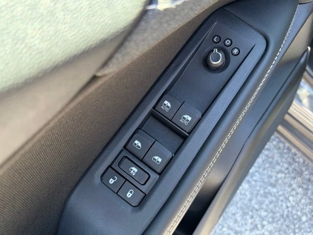 New 2026 Jeep Cherokee Laredo AWD/4WD image 12