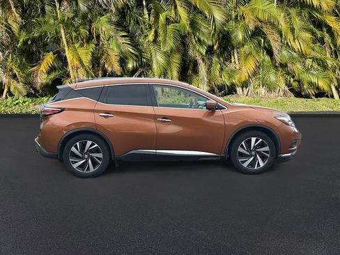 Used 2015 Nissan Murano Platinum w/ Platinum Technology Package AWD/4WD image 3