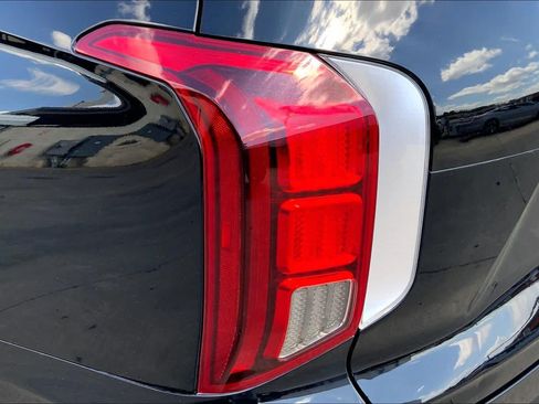 Used 2022 Hyundai Palisade Calligraphy w/ Cargo Package FWD image 27