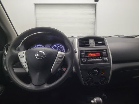 Used 2018 Nissan Versa SV FWD image 22