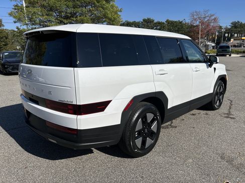 New 2026 Hyundai Santa Fe SE image 5