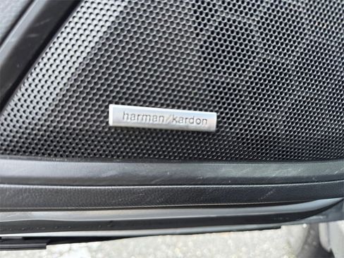 Used 2022 Subaru Outback Limited image 22