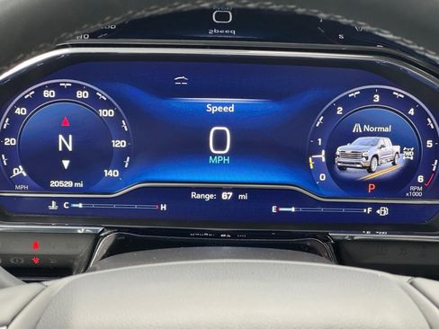 Used 2025 Chevrolet Silverado 1500 High Country w/ High Country Premium Package image 10