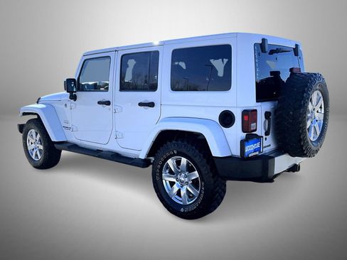 Used 2013 Jeep Wrangler Unlimited Sahara w/ Dual Top Group image 7