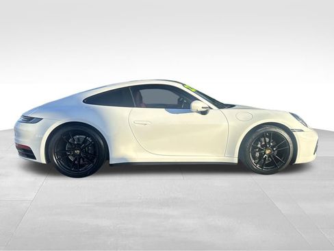Used 2022 Porsche 911 Carrera image 8