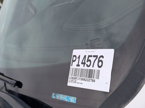 Used 2024 RAM 1500 Laramie image 29