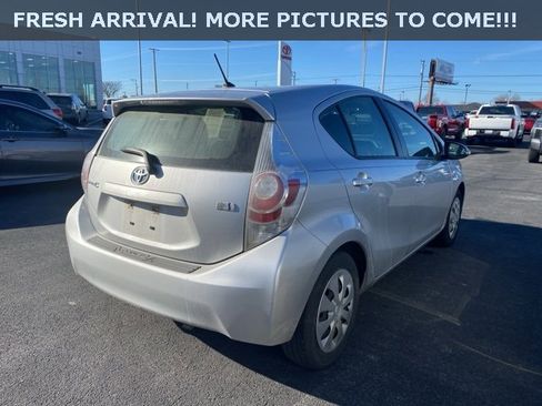 Used 2014 Toyota Prius C Two image 4