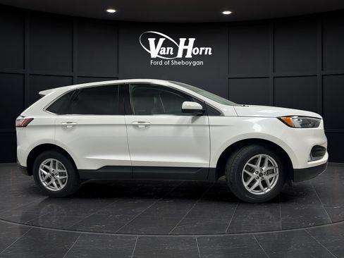 Used 2023 Ford Edge SEL w/ Convenience Package AWD/4WD image 8